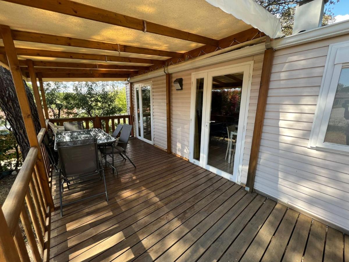 Bungalow Luxe 3 Chambres Surplombant Le Golf De St Tropez Gassin Exteriér fotografie